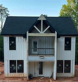 142 Boxwood Lane
