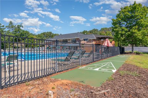 310 Blue Ridge Court