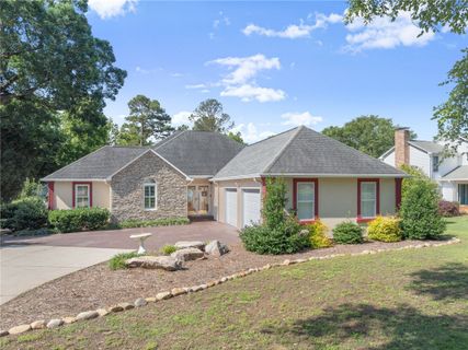 101 Sandy Shores Drive active home in Sandy Shores, Townville, SC
