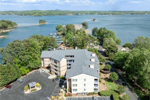 519 Tall Ship Drive 220 active home in Keowee Key, Salem, SC