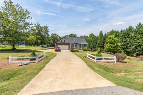 861 N Old Pendleton Road