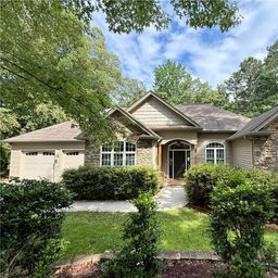 6 Westwind Court