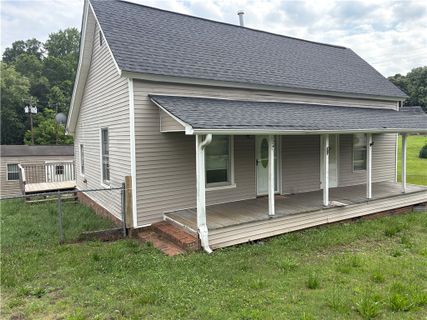 24 Adger Street