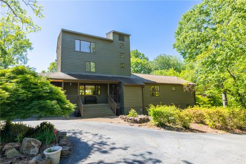 1237 Mile Creek Road