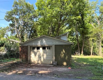 2607 Pope Drive