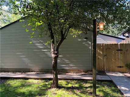 125 Maple Street 110