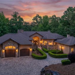 118 Bright Water Trail