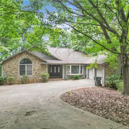 149 Inlet Pointe Drive