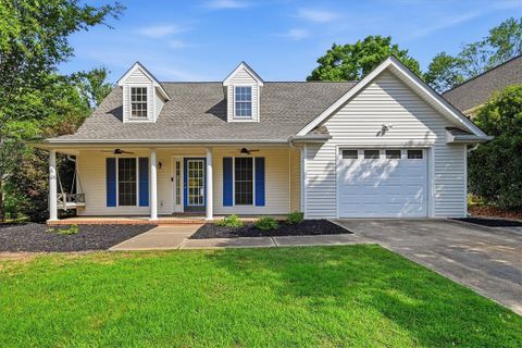 101 Grand Oak Circle active home in Heritage Oaks, Pendleton, SC