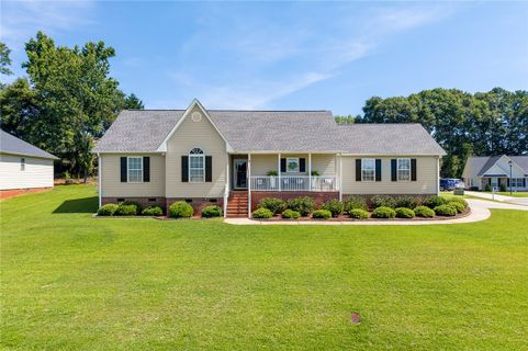 223 Harrington Drive sold home in Harrington Grov, Anderson, SC