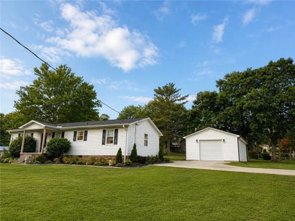 100 Meadowood Drive