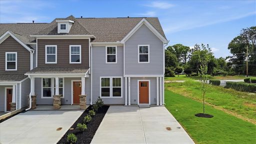 313 Speyside Lane