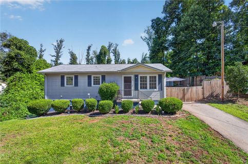 116 Oak Ridge Circle