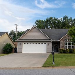 1012 Whirlaway Circle