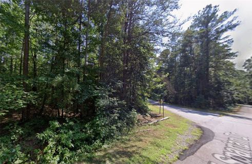 137 E Spartan Drive