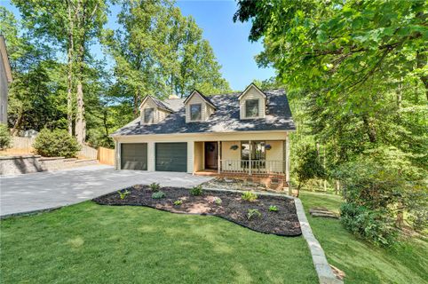 105 Summer Creek Court