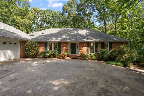 Homes in Keowee, Seneca