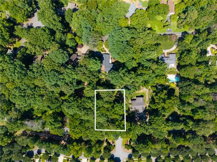 553 Issaqueena Trail pending home in Camelot, Clemson, SC