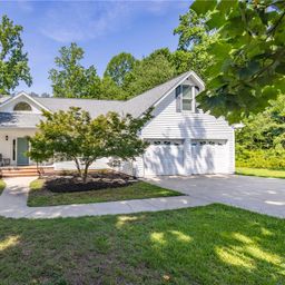 206 Petty Road