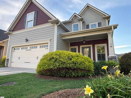 330 Belle Oaks Drive active home in Cottages At Harrison Bridge, Simpsonville, SC