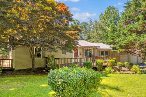 289 Crestwood Drive