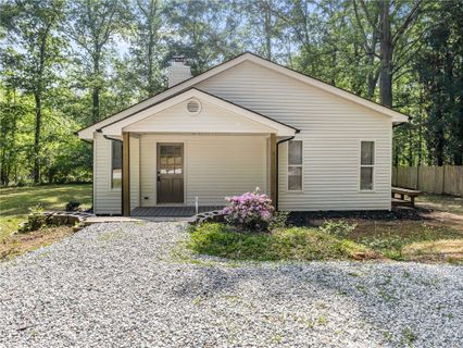 21298 Highway 76 E Highway