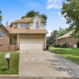 109 Prestwick Court