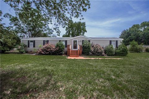169 W Bagwell Road
