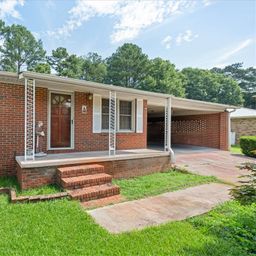 958 Avondale Drive