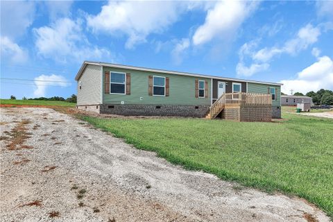 1065 Highway 182 Road
