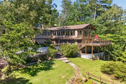 351 River Road