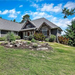 232 Jocassee Ridge Way