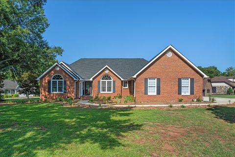 101 Brittany Park