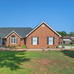101 Brittany Park