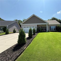 206 Ashwood Lane