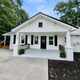 108 Boggs Drive