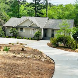 429 Long Reach Drive