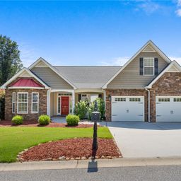 108 Gallant Lane