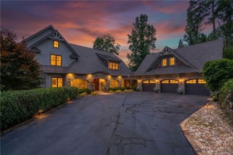 264 Featherstone Drive active home in The Reserve At Lake Keowee, Sunset, SC