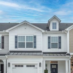 220 Nautique Court