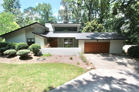 121 Circle Drive pending home in Shenandoah, Townville, SC