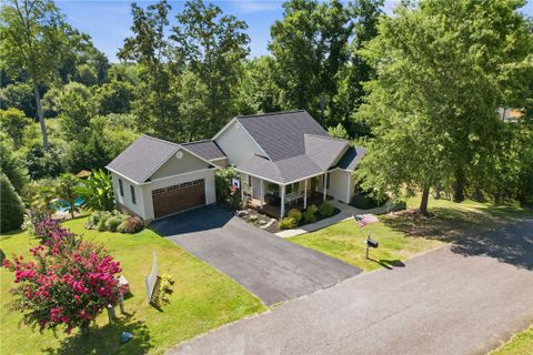 110 Brookside Circle pending home in Brookside, Honea Path, SC
