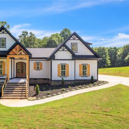 574 Paramount Drive
