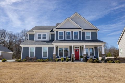 3439 Six Mile Highway active home in Chastain Ridge, Central, SC