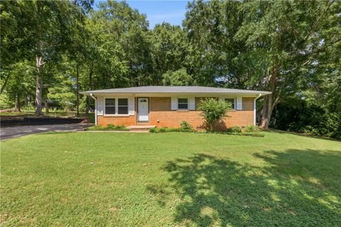 408 Sherwood Drive