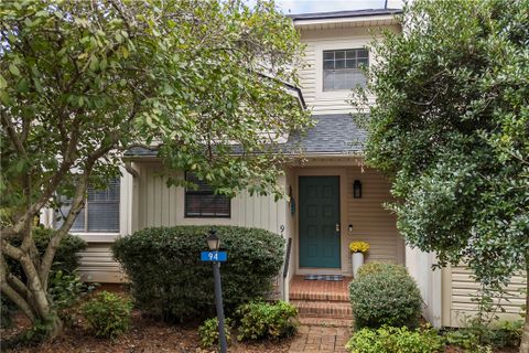 94 Point Place active home in Chickasaw Point, Westminster, SC