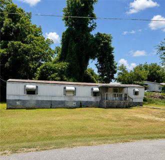 102 Raymond Road