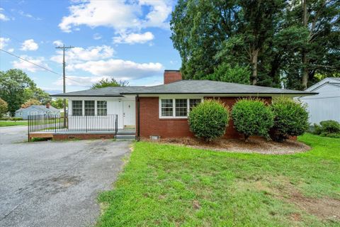 212 E Shockley Ferry Road