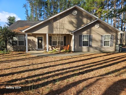 525 Shore Line Drive active home in Brookstone Acres, Anderson, SC