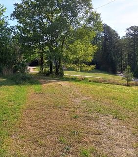 00L-1 Hickory Cove Road active home in Hickory Cove Es, Seneca, SC